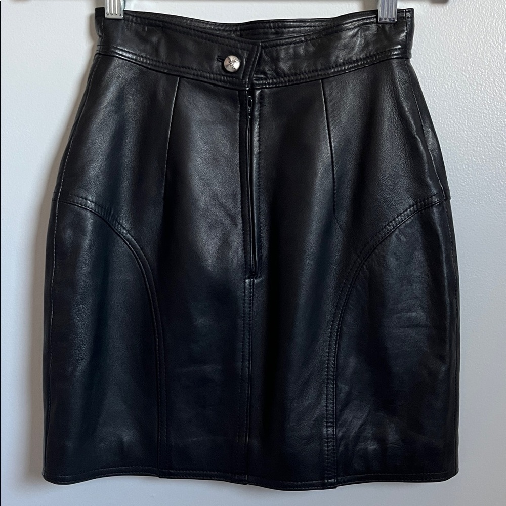 Caché women’s vintage black leather tight high waisted mini skirt biker goth - Picture 3 of 12